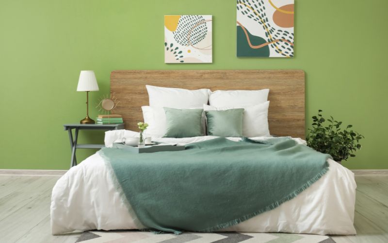 Phòng ngủ màu xanh lá cây cho nũ đem đến cảm giác gần gũi với thiên nhiên