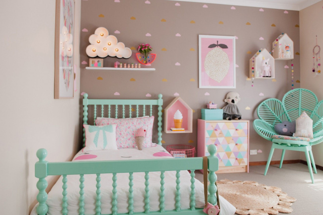 Trang trí thiết kế phòng ngủ cho bé với điểm nhấn màu xanh nhạt